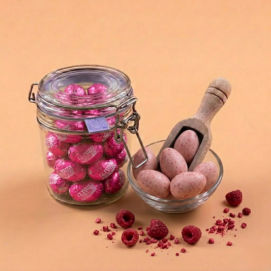 Verpieter me niet, Tony's Paaseitjes Witte chocolade framboos knettersuiker